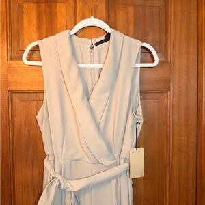 Halogen Beige Sleeveless Jumpsuit